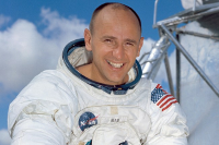 Alan Bean astronauta del Apolo 12